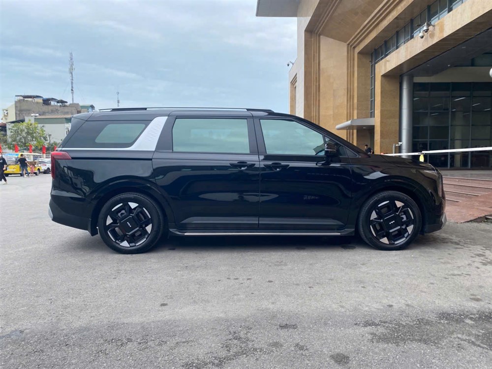 Audi A4 4-door sedan blue