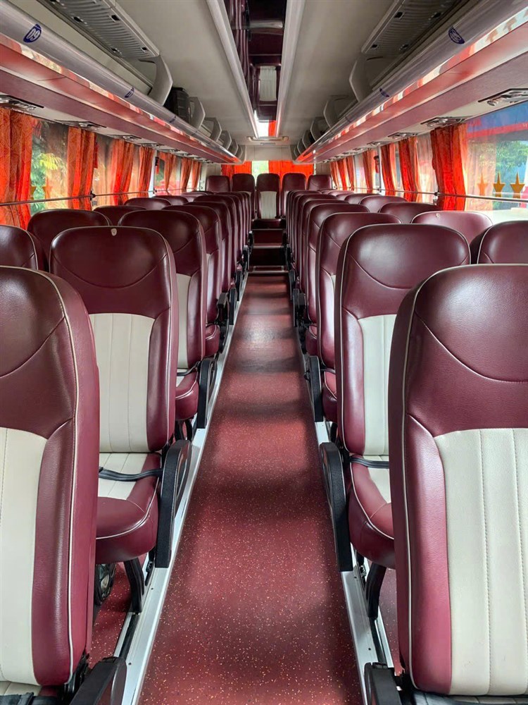 Hình ảnh xe 45 chỗ